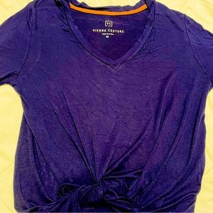 Vienna Couture Navy Blue V-Neck T-Shirt Women’s Medium Top